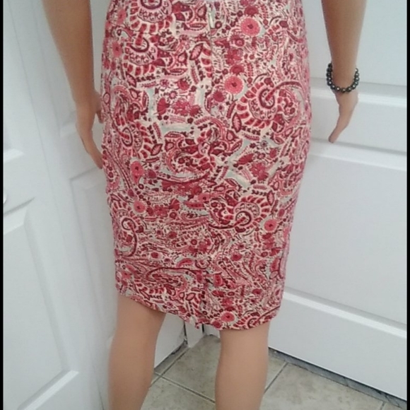 Summer Skirt with 3% Spandex by Ann Taylor Loft. - Picture 6 of 12